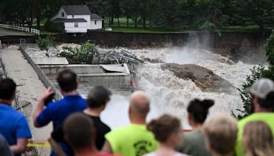 Deadly floods still battering Midwest towns as millions remain under heat warnings