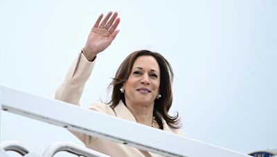 Kamala Harris rally draws hundreds of golf carts in conservative Florida community, the Villages