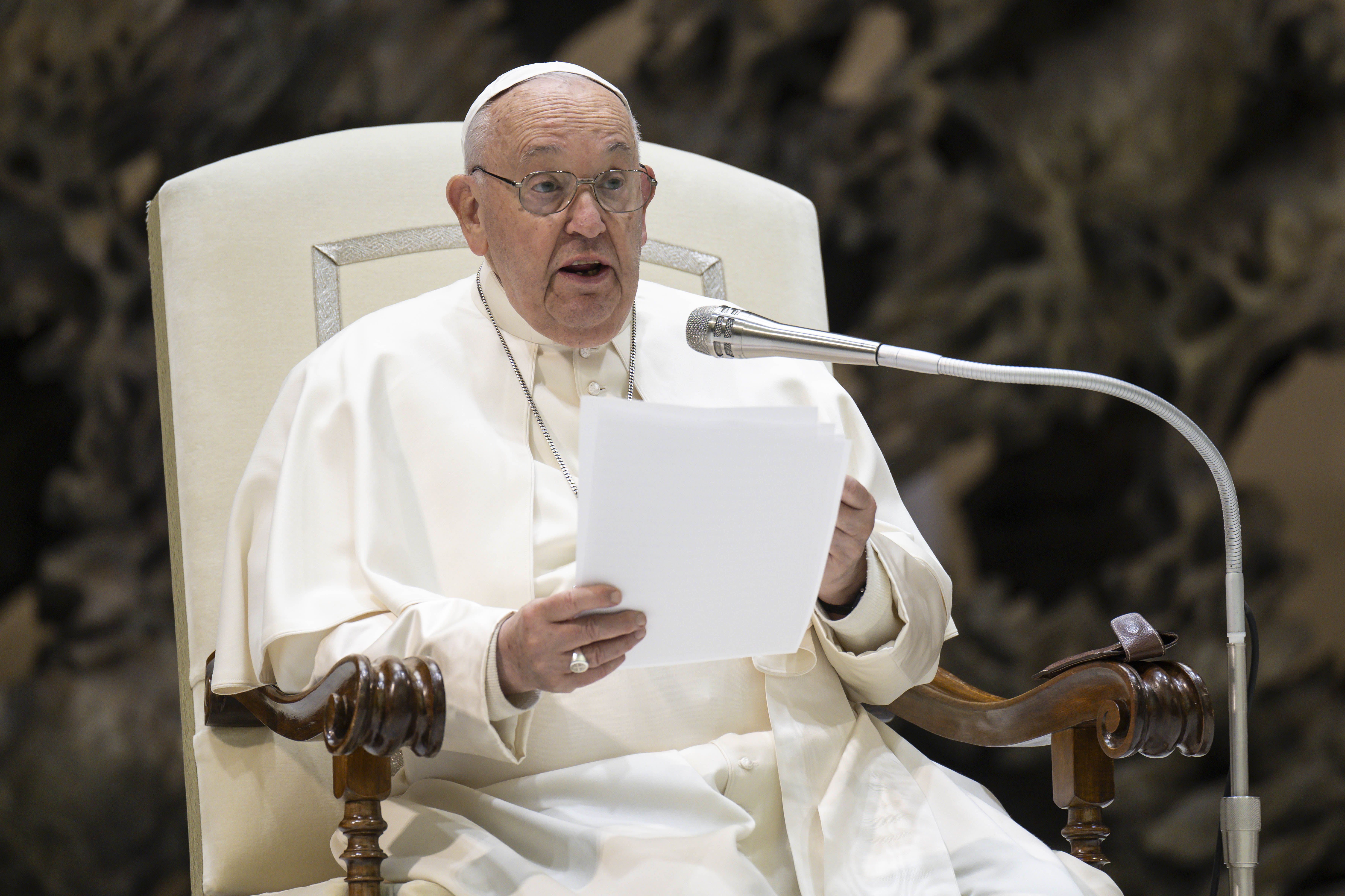 Pope Francis: We need to ‘welcome God into our daily lives’