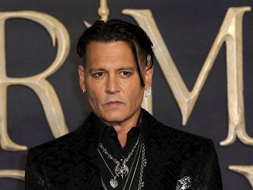 Aseguran que Johnny Depp comprará un castillo en Italia - El Diario NY