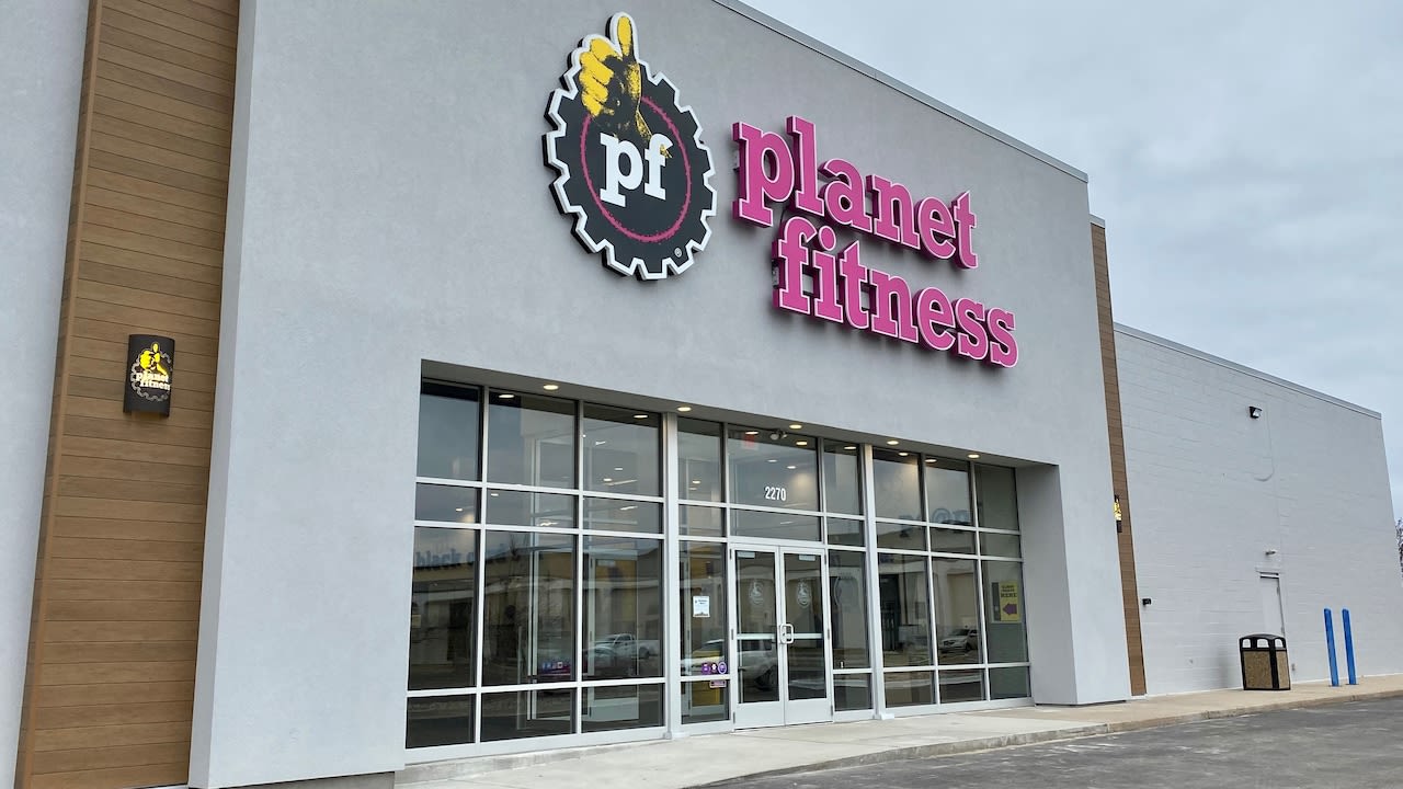 Is Planet Fitness open on Memorial Day 2024?