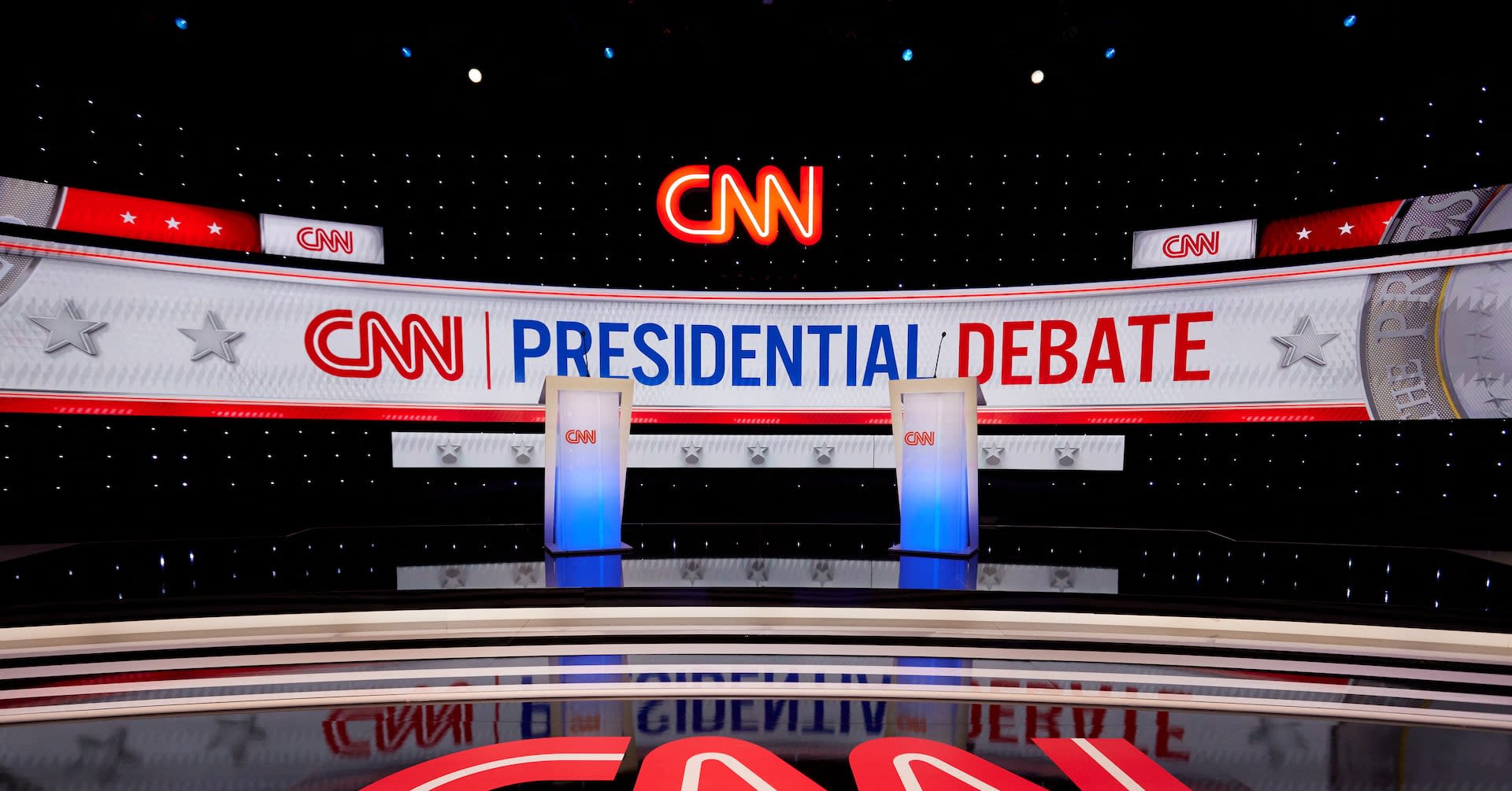 CNN bans White House pool reporters from debate room