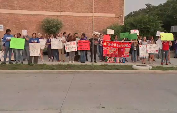 Parents protest layoffs of teachers, principals, and custodians at Houston ISD schools