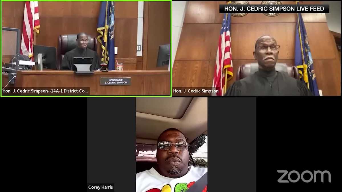 Viral video: Man with suspended license charge shows up to virtual court hearing while driving