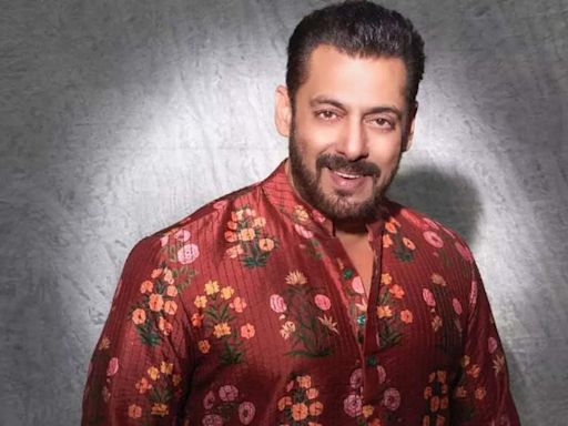 Mukesh Rishi recalls fond memories during 'Judwaa' shoot, calls Salman Khan a true Punjabi | Hindi Movie News - Times of India