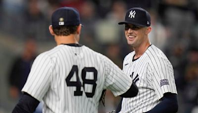 Clay Holmes turns boos to cheers, gets win when Yankees beat Red Sox 2-1 in 10th inning