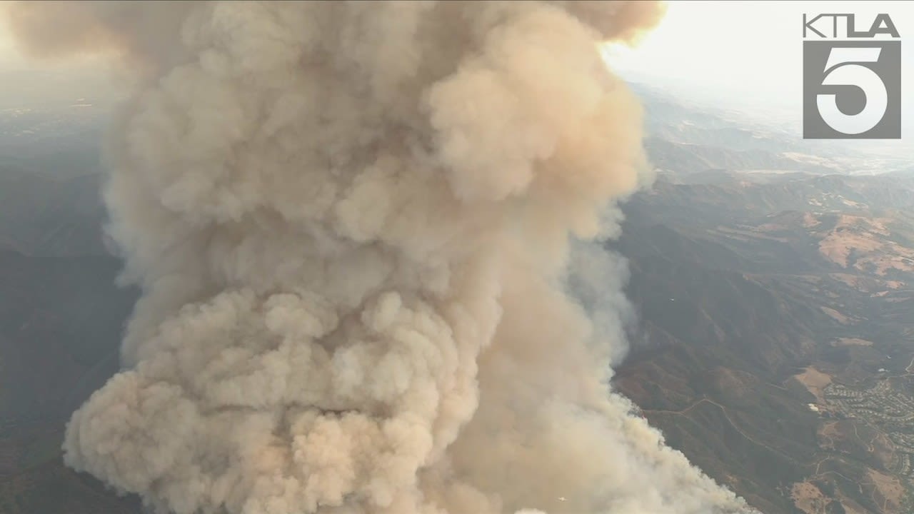 Mandatory evacuation orders in place for fire burning in Trabuco Canyon