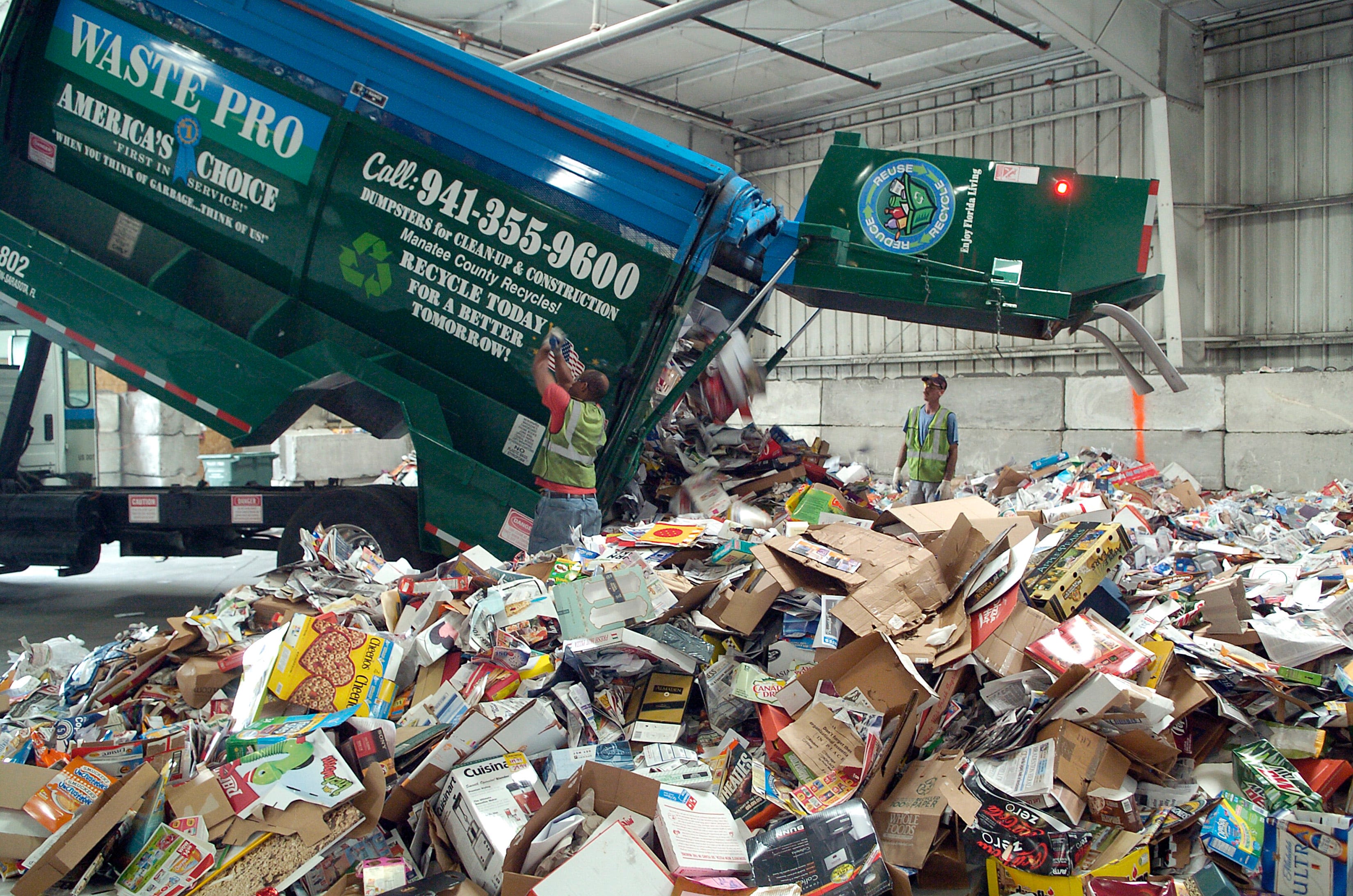 Sarasota County may raise residents' fees for trash collection as it switches providers