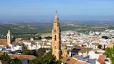 El pueblo de Sevilla bautizado como el Balcón de Andalucía que es famoso por sus exquisitos dulces tradicionales