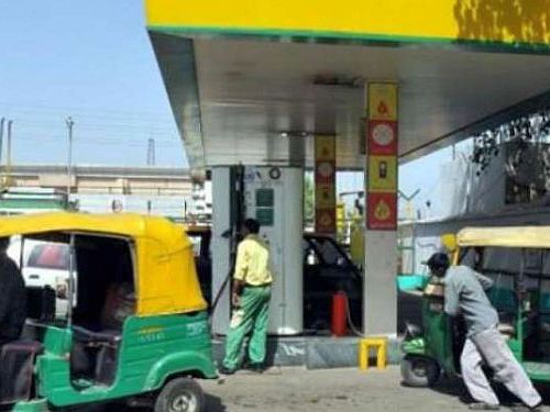 After Delhi, CNG and piped gas price hiked in Mumbai