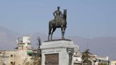 Diputado propone trasladar la estatua de Baquedano lejos de Santiago: ¿A qué ciudad podría llegar?