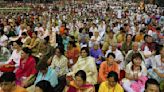 Guru Purnima 2024: Mumbaikars Honor Gurus, Express Gratitude For Knowledge And Happiness