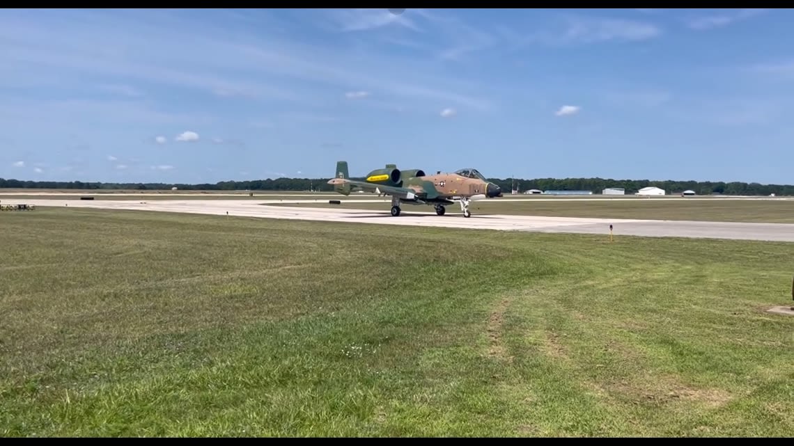 USAF A-10 Warthog Demo Team arrives in Muskegon County for airshow