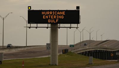 Texas coastal residents told to expect power outages, flooding as Beryl moves closer to landfall