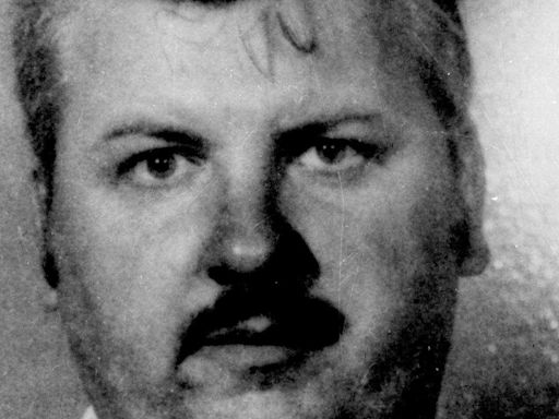 Former John Wayne Gacy attorney recounts case, Releases new book