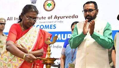 President Droupadi Murmu attends 8th foundation day of All India Institute of Ayurveda - ET HealthWorld