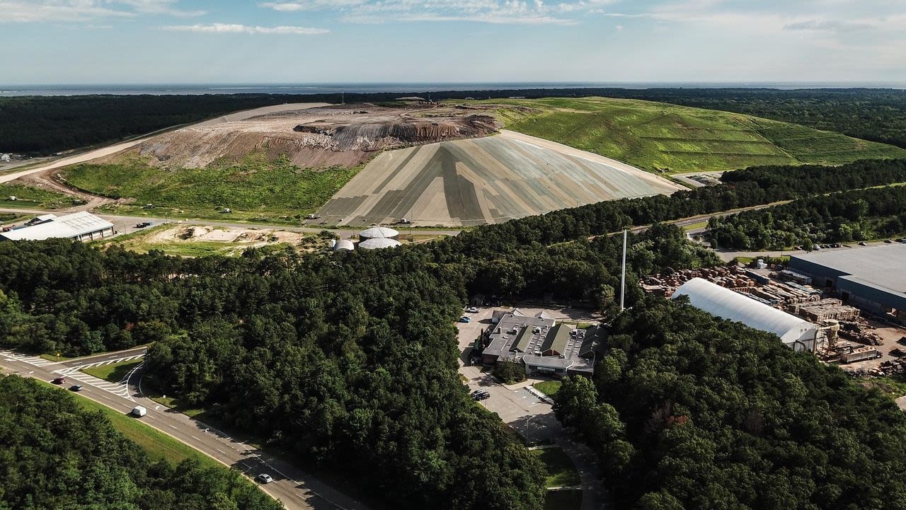 Brookhaven landfill closure likely to drive up costs, congestion on Long Island, experts say