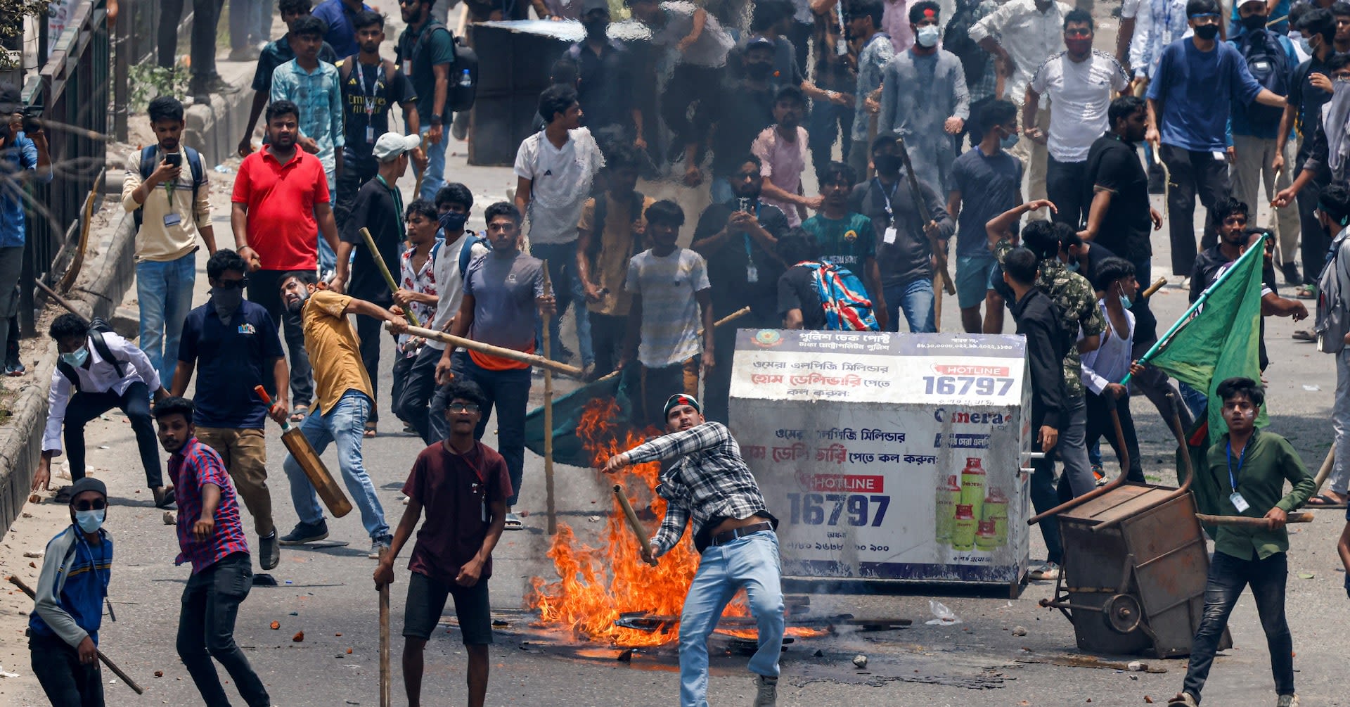 Widespread telecoms disruptions in Bangladesh as student protests spike