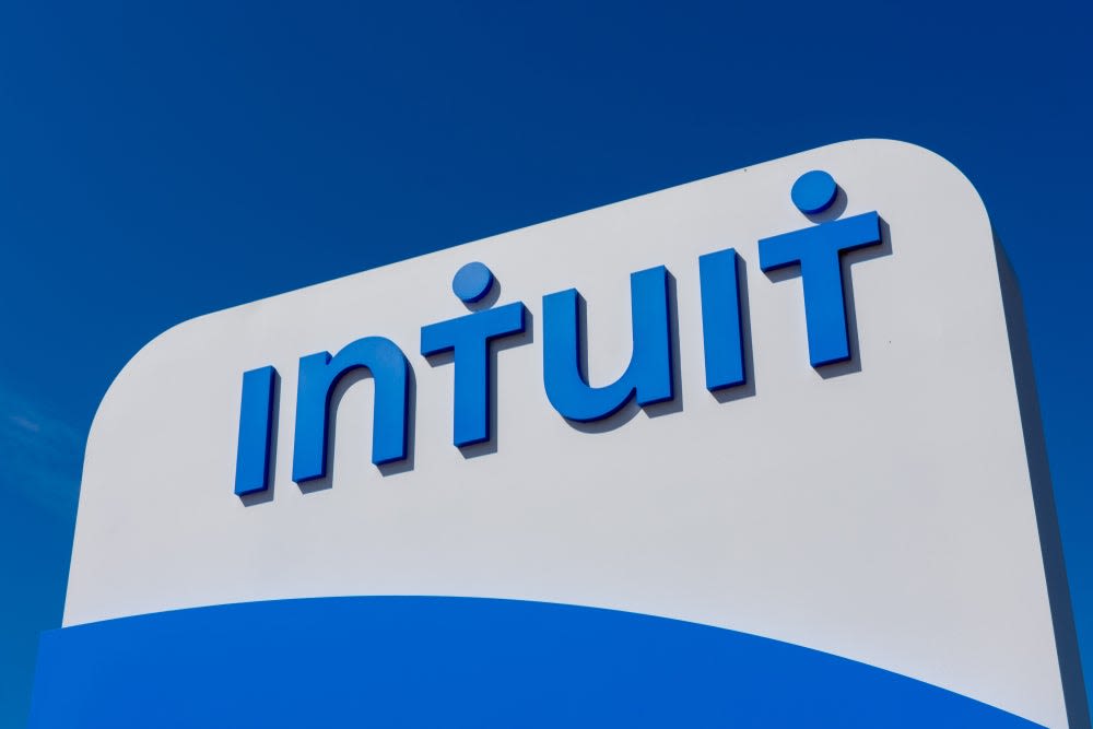 Intuit Reports Strong Q3 Results, 'Disappointing' Outlook: 6 Analysts On TurboTax Provider - Intuit (NASDAQ:INTU)