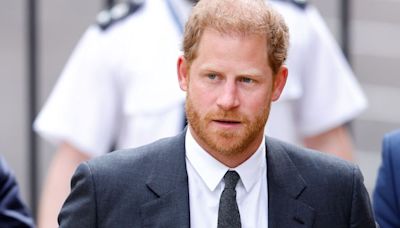 Royal Family issued urgent financial warning over Prince Harry's US citizenship