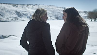 Review: Elisabeth Moss stars as a spy gone rogue in FX's thriller 'The Veil'