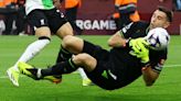 'Osote' del Dibu Martínez en Premier League, un autogol increíble