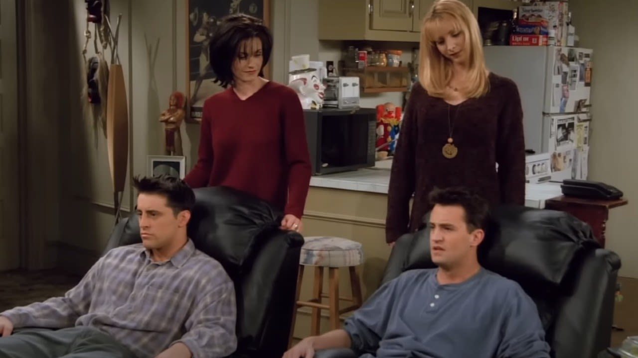 32 Of The Most Rewatchable TV Shows Ever