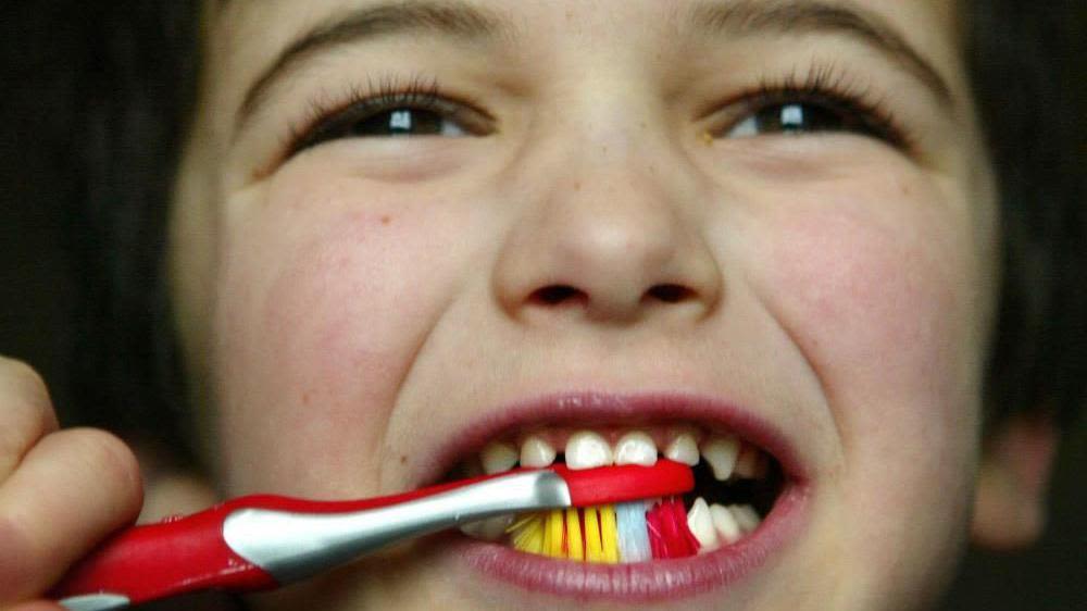 Calls for fluoride in water to combat child tooth decay
