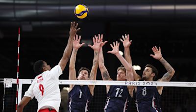 USA men's volleyball mourns chance at gold after losing 5-set thriller, will go for bronze