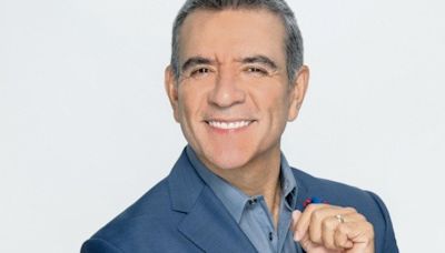 Televisa: Héctor Sandarti pondrá a sudar a las celebridades