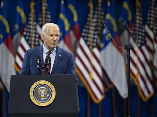 La campaña de Biden lanza un anuncio en español sobre el aborto para captar el voto latino