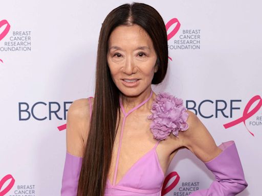 Vera Wang, 74, Shares Why She 'Can't' Bring Herself to Go Gray Yet: 'Would Look Like a Bad Skunk'