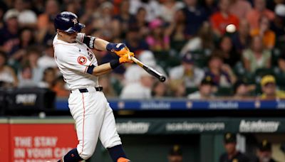 Dubon Hits Pinch Hit Bomb to Propel Astros Over Pirates, 5-4 | SportsTalk 790 | The Sean Salisbury Show