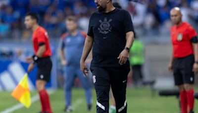 Laruccia confirma papo com Ramón Diaz e confia em reação do Corinthians