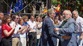 Fernando Savater aparece en la campaña del PP y augura el final de Sánchez