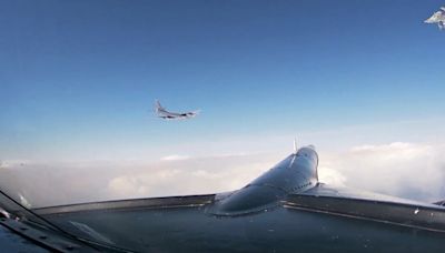 Aviones de Estados Unidos rastrearon y escoltaron a dos bombarderos rusos con capacidad nuclear cerca de Alaska