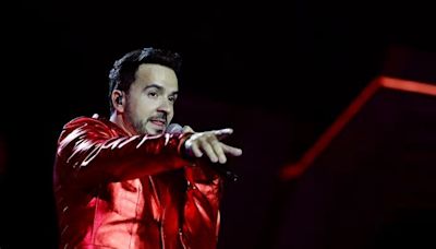 Luis Fonsi, Bisbal, Prince Royce, Malú, Sergio Dalma... ponen patas arriba Tenerife en los premios Dial