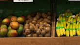 Why a new organic produce shopping guide is helpful, not fearful