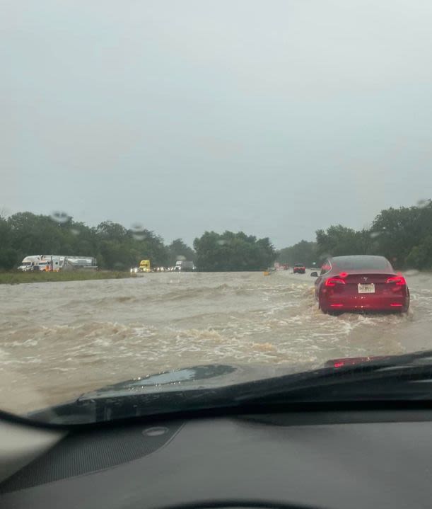 PHOTOS: I-64 flooded in southern Illinois amid evacuation efforts