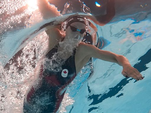 Paris Olympics: 17-year-old Summer McIntosh wins gold in 400 IM; Katie Grimes takes silver for U.S.