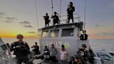 Incautan droga valorada en $ 25 millones en aguas de El Salvador, hay tres ecuatorianos detenidos