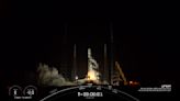 SpaceX launches 22 Starlink satellites toward orbit