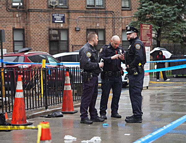 Bronx man gunned down in hail of bullets at street corner: NYPD | amNewYork