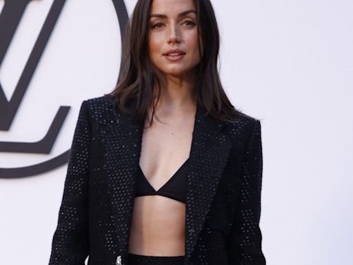 Ana de Armas faltó a la boda de una amiga para poder atender una llamada de trabajo