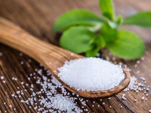 Zero calorie sweetener linked to blood clots and risk of heart disease, study finds