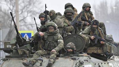 Ucrania: cerca de 35.000 militares rusos se unen a su plan de deserción