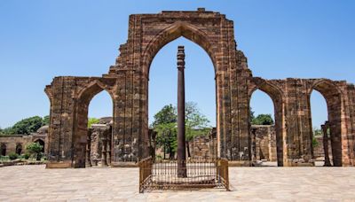 This mysterious iron pillar has stood exposed to the elements for more than 1,600 years, without a trace of rust. Here’s why | CNN