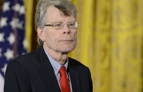 Stephen King's five-word response to Tim Walz running mate pick