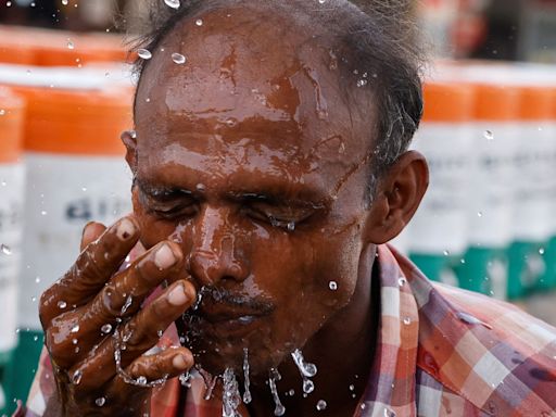 India says Delhi's record 52.9 Celsius temperature last week was wrong by 3 C
