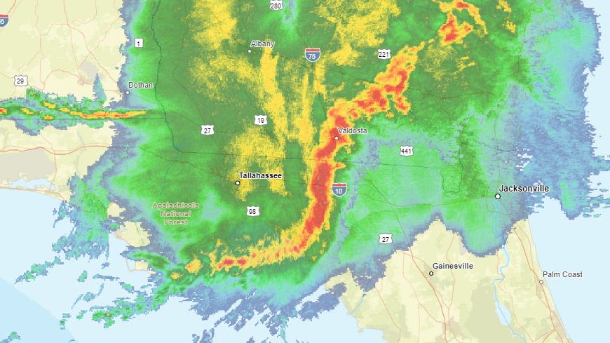 Over 100,000 power outages in Florida as thunderstorms batter parts of state. Here's where